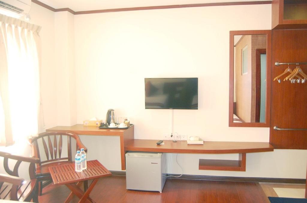 Hotel Memory Sittwe Esterno foto