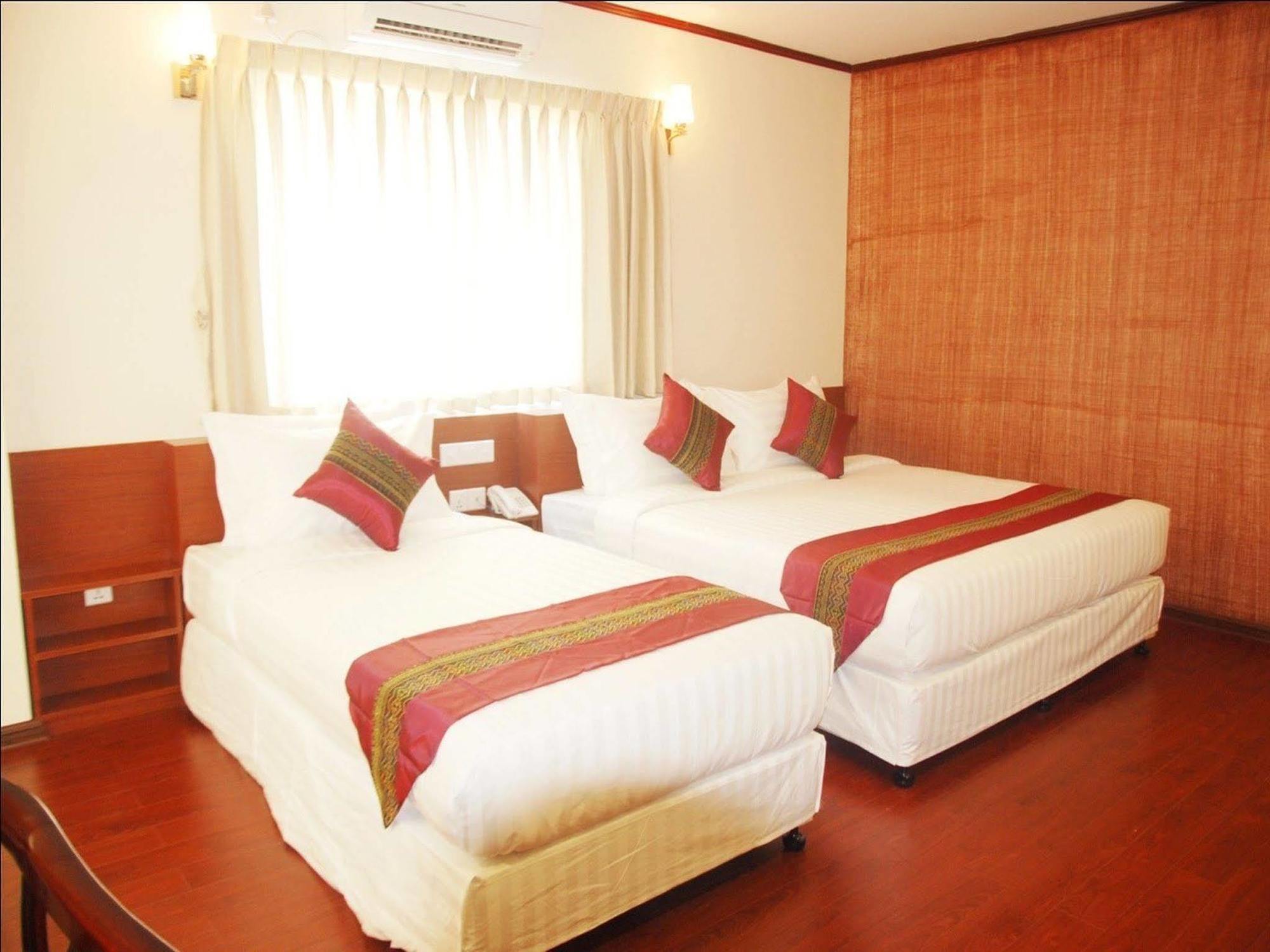 Hotel Memory Sittwe Esterno foto